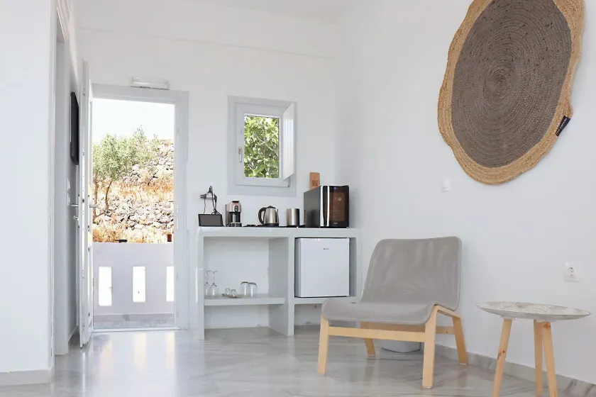 Phaos Santorini Suites - Image 1
