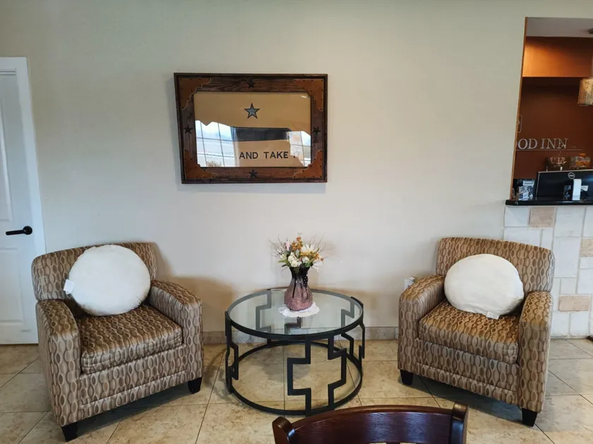 Westwood Inn Extended Stay Gonzales TX - Lobby
