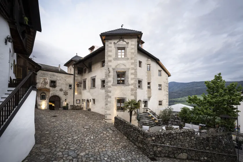 Hotel Ansitz Steinbock - Image 1