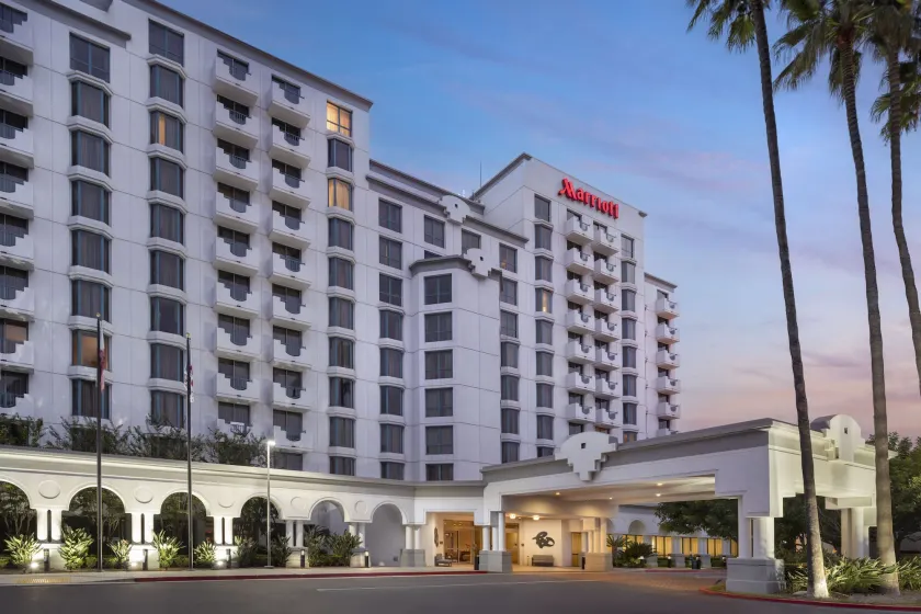 Costa Mesa Marriott - Image 1