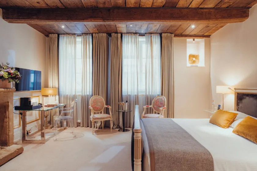 Hotel Le Place d'Armes - Relais & Châteaux - Image 1