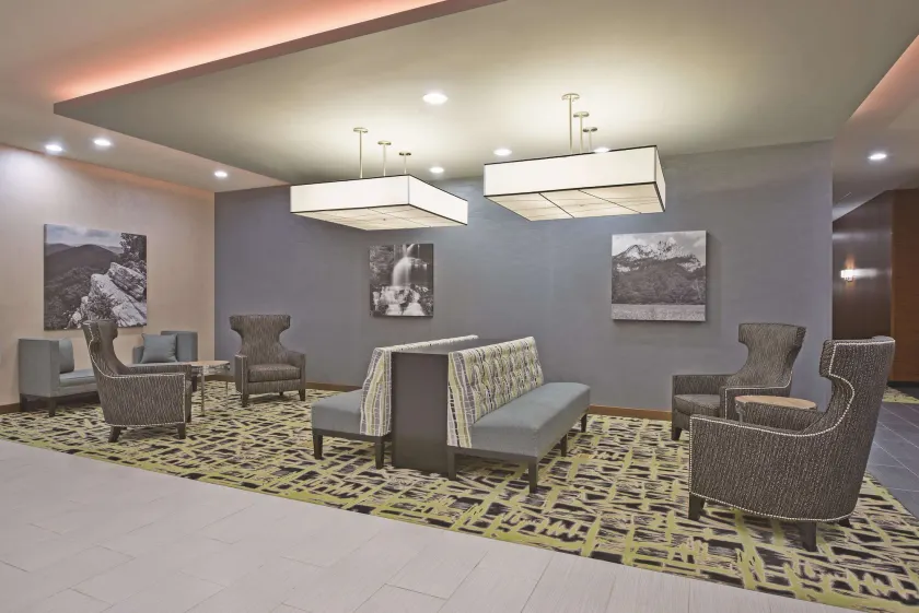 La Quinta by Wyndham Morgantown - Image 1