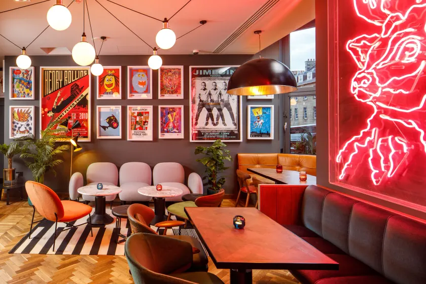 ibis Styles Edinburgh St Andrew Square - Coin salon dans le hall