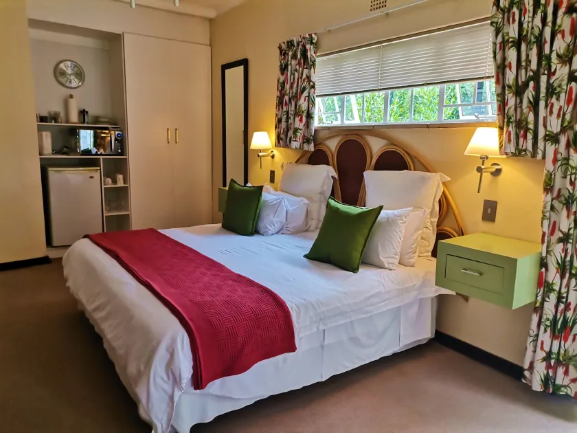 Wild Olive Cottage for 2 People in Wonderful Garden! - Image 1