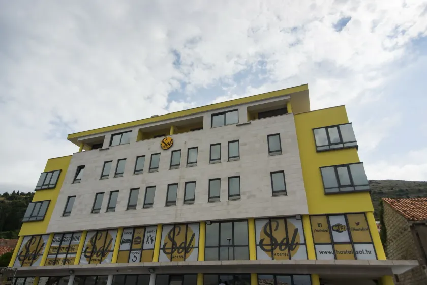 Hostel Sol - Image 1