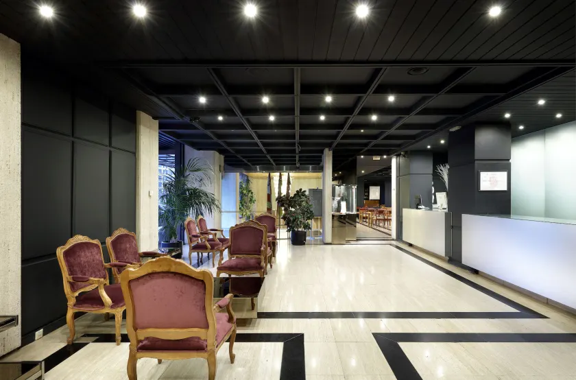 B&B HOTEL Burgos - Hall