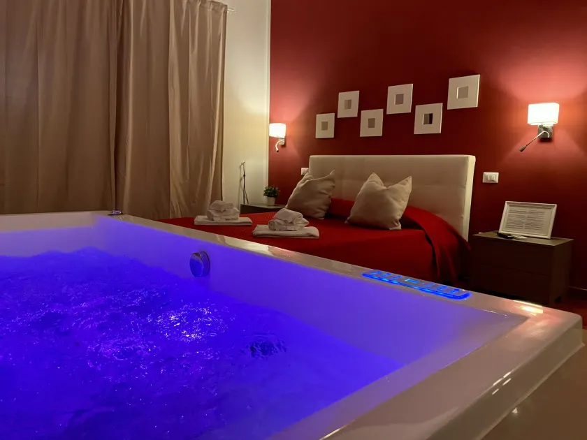 Le Coq Suites - Image 1