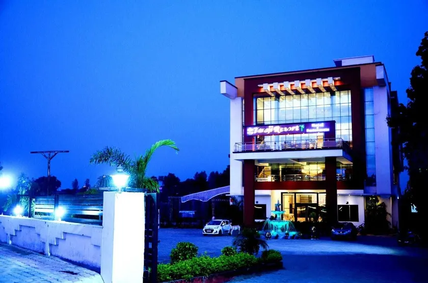Taraji Resort - Image 1