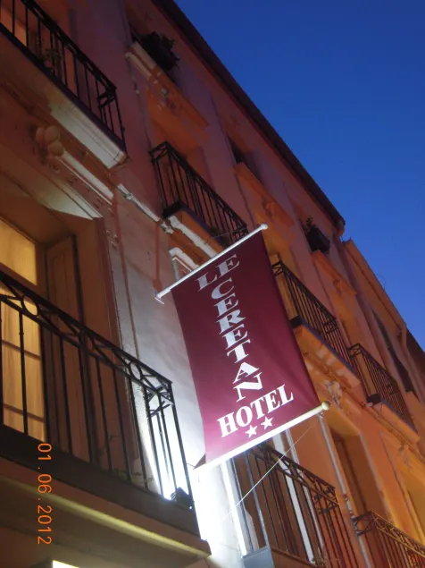 Le Céretan Hôtel - Image 1