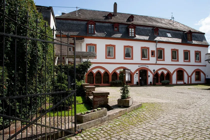 Boutiquehotel Kloster Pfalzel - Image 1