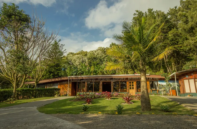 Hotel Holístico Monteverde - Image 1