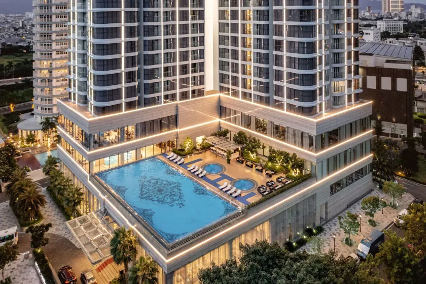 Meliá Vinpearl Danang Riverfront - Image 1