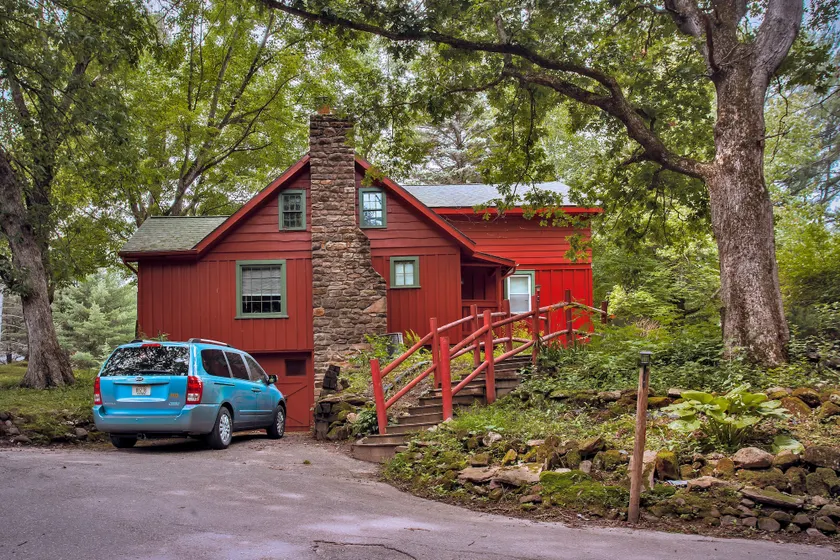 Birchcliff Resort - Image 1