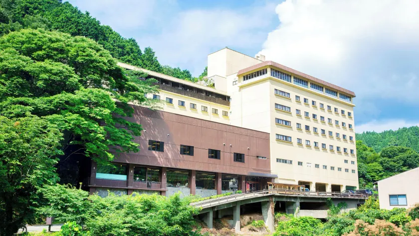 Ooedo Onsen Monogatari Miyoshiya - Image 1
