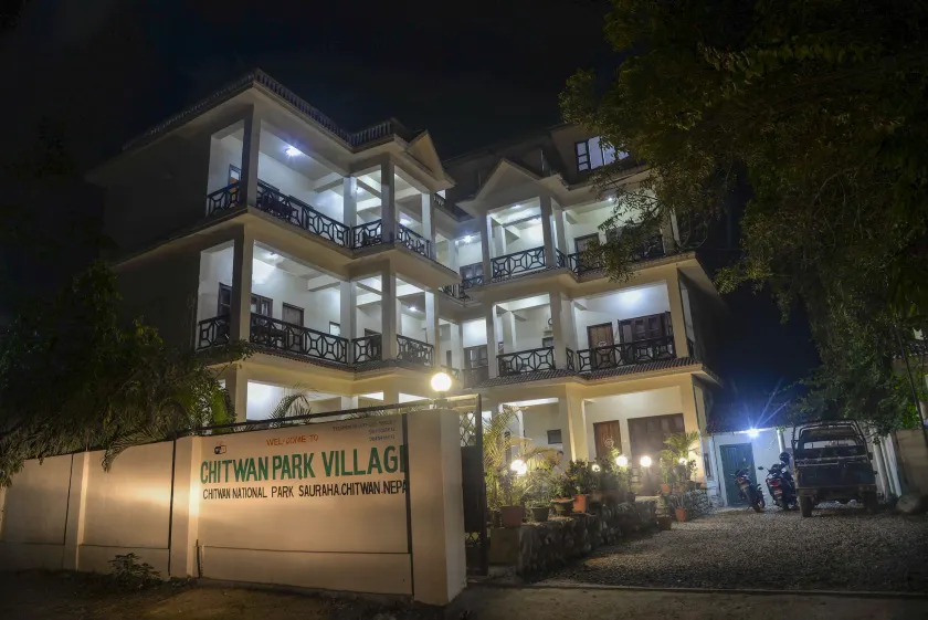 Hotel Chitwan Park Village - Image 1