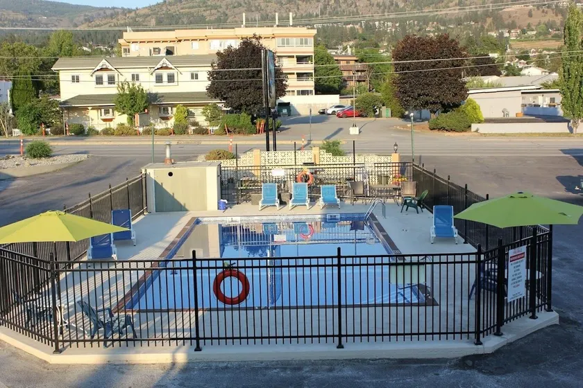 Flamingo Motel - Image 1