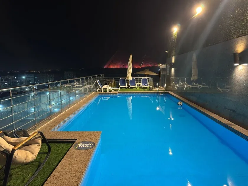 Pyramids Charm Hotel - Image 1