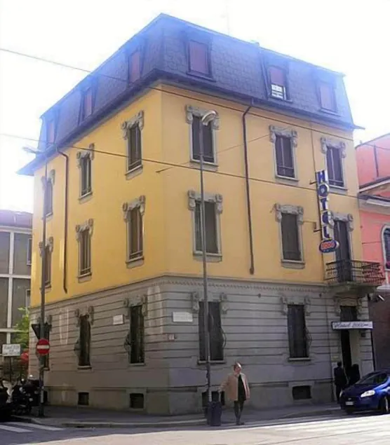 Hotel2000 - Image 1
