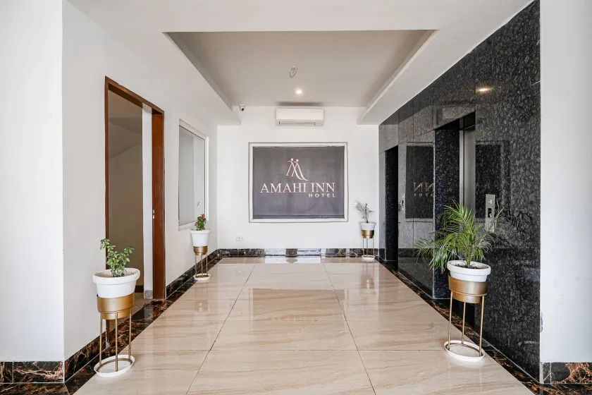 Amahi Inn I Signature Towers - Image 1