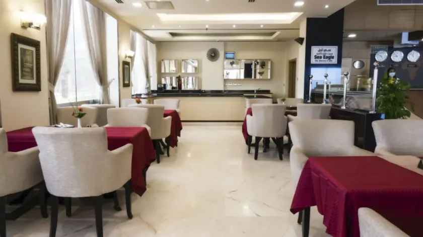 Capital O 126 Manama Tower Hotel - Lobby