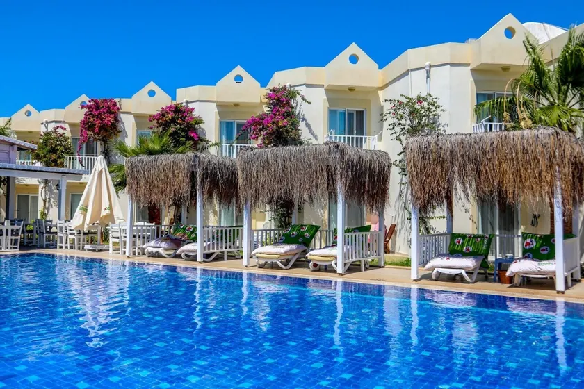 Viras Hotel - Image 1