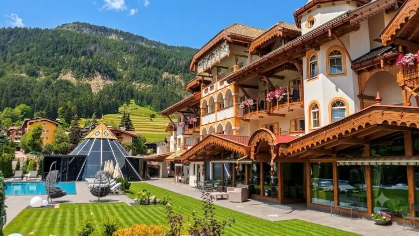 Renè Dolomites Boutique Hotel - Adults Preferred - Image 1