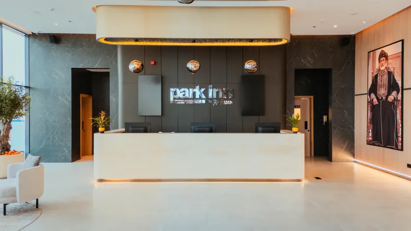 Park Inn by Radisson Muscat - Image 1