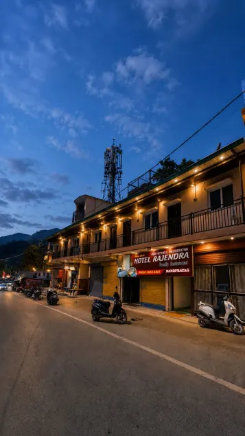 Hotel Rajendra - Image 1