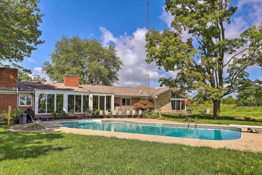 Peaceful Lebanon Farmhouse/Ranch w/ Pool! - Image 1