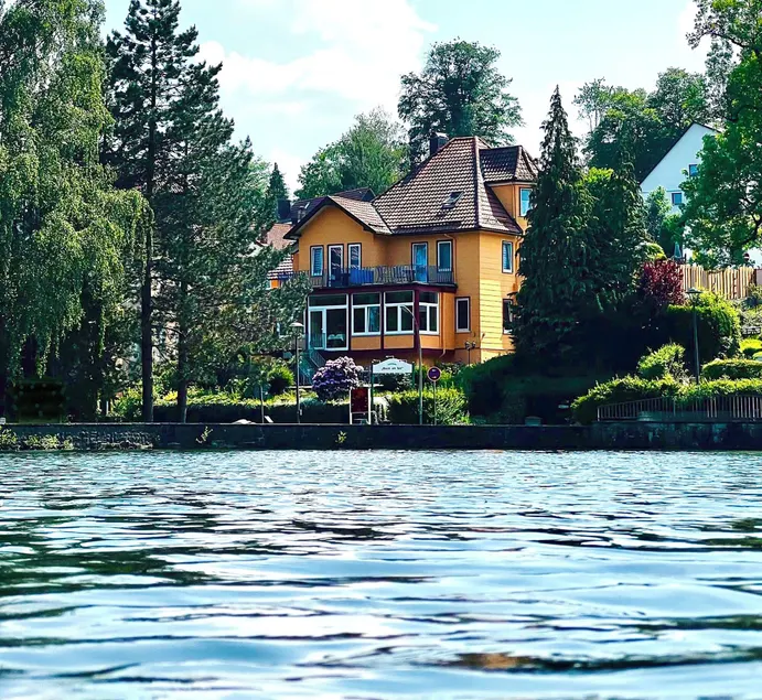 Haus am See - Image 1