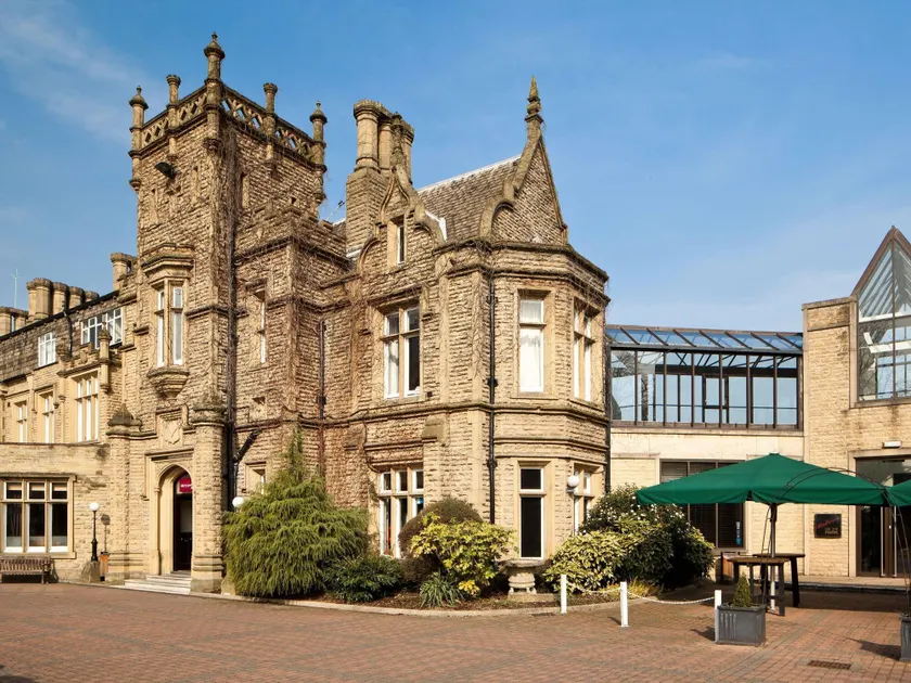 Mercure Bradford, Bankfield Hotel - Image 1
