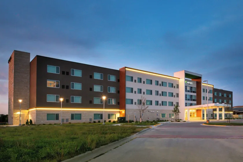 Element by Marriott Overland Park - Image 1