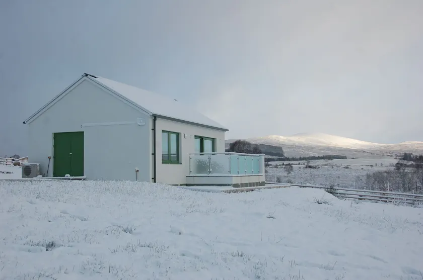 Glas Beag - Image 1