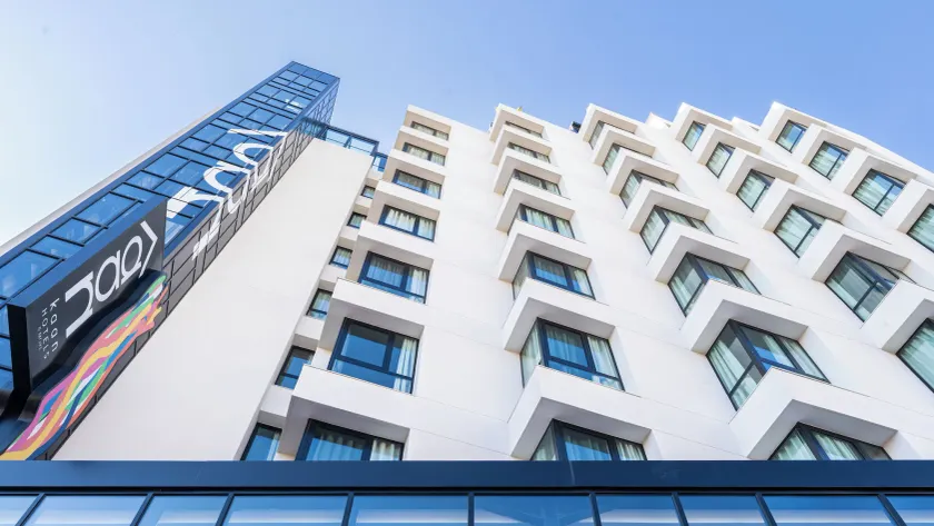 Kaan Casablanca - Image 1