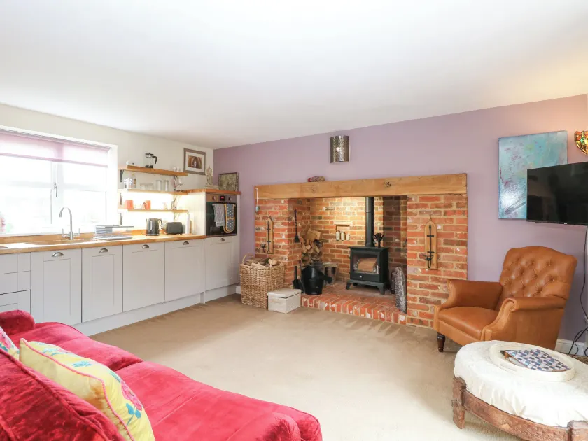 Willow Cottage - Image 1