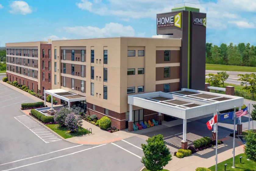 Home2 Suites by Hilton Buffalo Airport / Galleria Mall - Image 1
