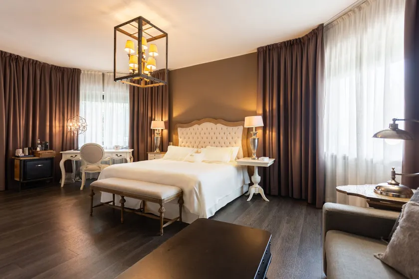 Like Home Boutique Hotel 3 min, Orio Airport - Image 1