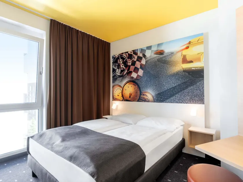 B&B Hotel Stuttgart-Zuffenhausen - Image 1