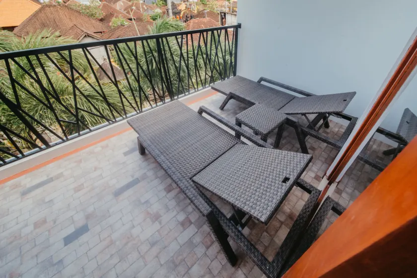 Kaen Apartments - Image 1
