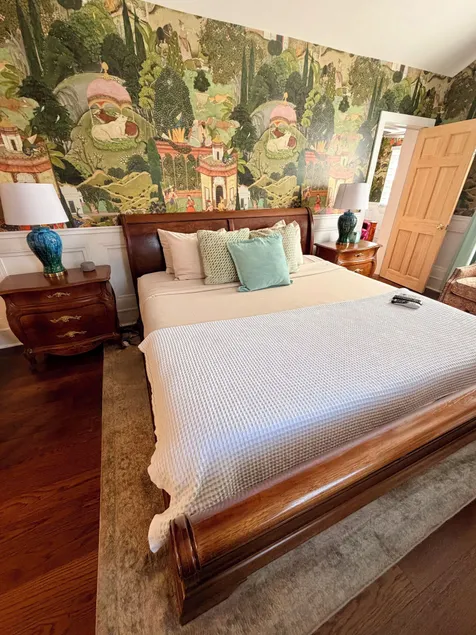 Casablanca Inn on the Bay- Exclusively for Guests 21 & Over - Image 1