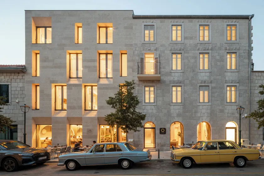Emotheo Heritage Hotel - Image 1