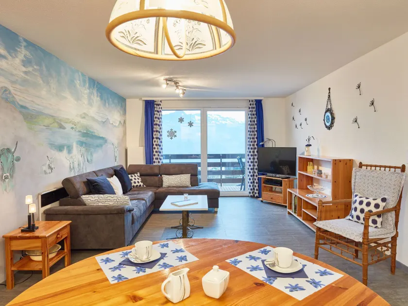 Cozy apartment with lake view for 6 guests - Image 1