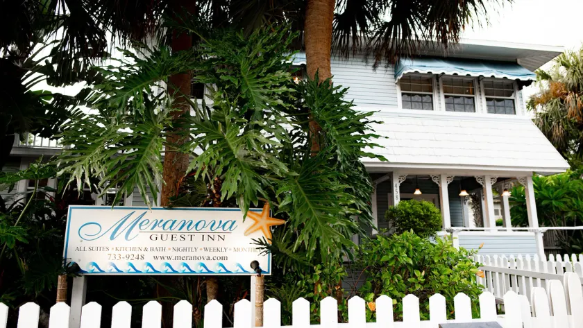 Meranova Guest Inn - Image 1