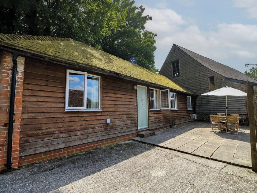 Kinderfreundliches Landhaus mit Pool, Garten und Grill - Image 1