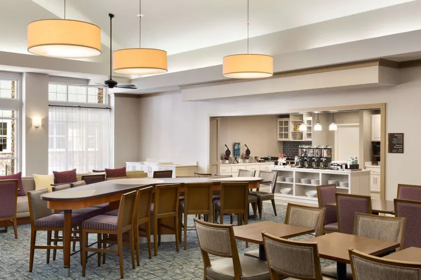 Homewood Suites by Hilton Fargo - Vestíbulo