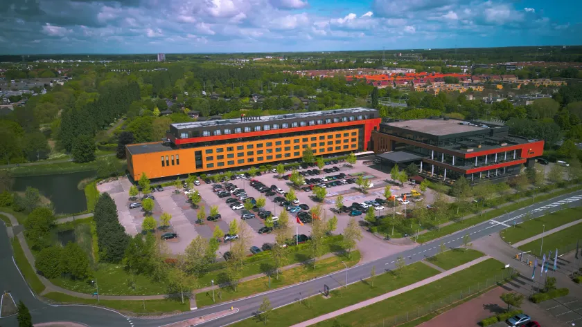 Van Der Valk Hotel Almere - Image 1