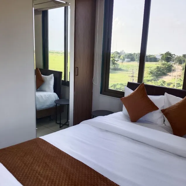 Lexora Hotel - Rum