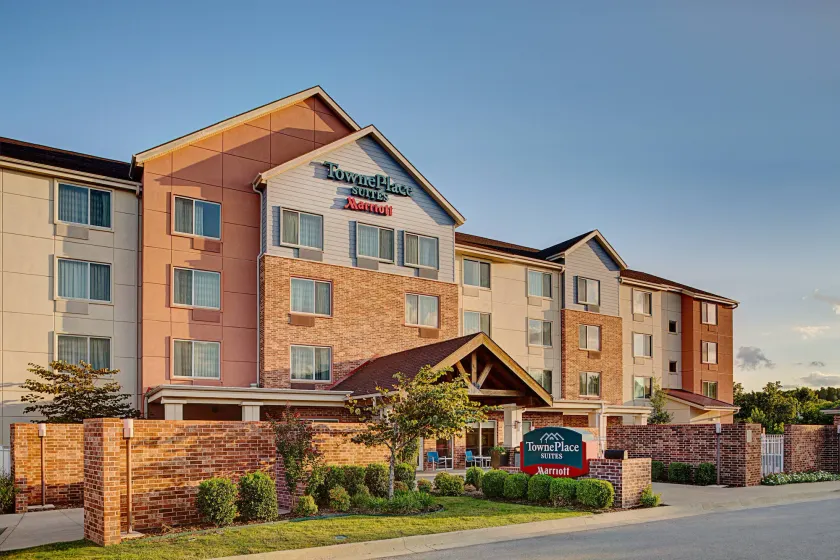 TownePlace Suites by Marriott Fayetteville N / Springdale - Image 1