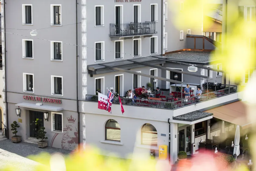 Hotel De Londres - Image 1