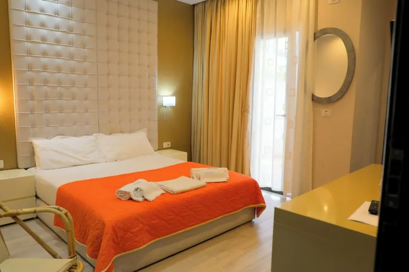 Hotel Strora - Image 1